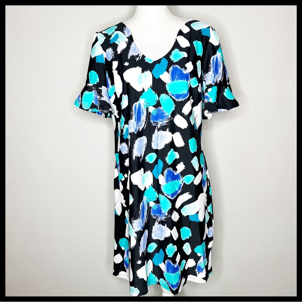 Axyeh Women's Black Blue and White Ruffled Short Sleeve V Neck Dress